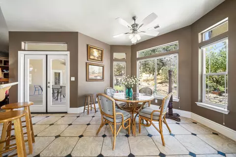 21113 Country Club Dr, Tehachapi, CA 93561 photo 16