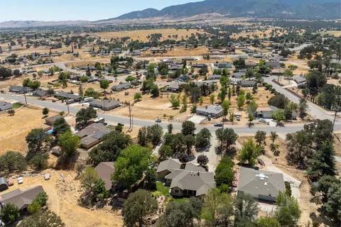 21113 Country Club Dr, Tehachapi, CA 93561 photo 37