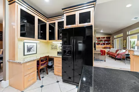 21113 Country Club Dr, Tehachapi, CA 93561 photo 13