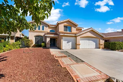 Exterior - 37060 Boxleaf Rd, Palmdale, CA 93550 photo 2 of 11