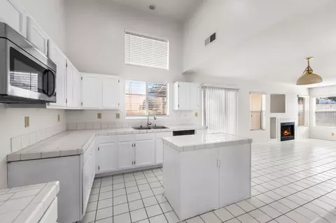 Kitchen - 37060 Boxleaf Rd, Palmdale, CA 93550 photo 3 of 3