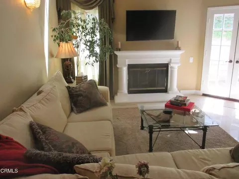 11950 Bubbling Brook St, Moorpark, CA 93021 photo 19