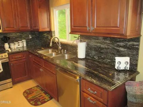 11950 Bubbling Brook St, Moorpark, CA 93021 photo 12