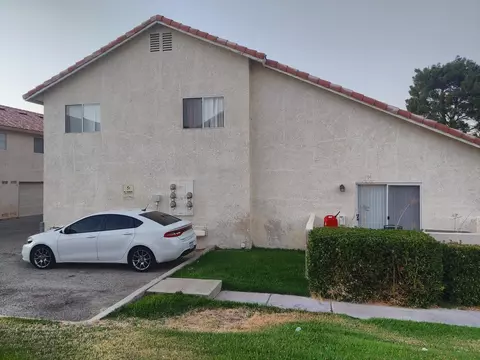 1628 Cactus Dr, Lancaster, CA 93535 photo 6