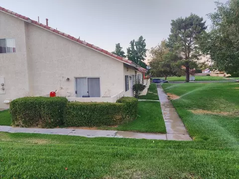 1628 Cactus Dr, Lancaster, CA 93535 photo 5