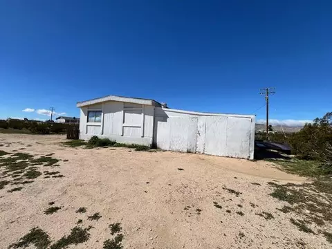 Exterior - 6363 Sespe Ave, Mojave, CA 93501 photo 6 of 6