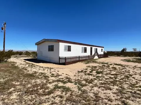 Exterior - 6363 Sespe Ave, Mojave, CA 93501 photo 3 of 6