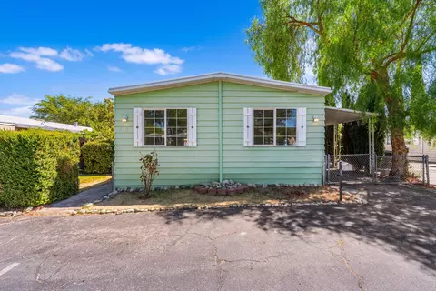 5711 Columbia Way #SPC 115, Lancaster, CA 93536