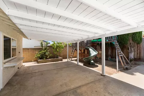 Exterior - 2427 Meralda Ave, Simi Valley, CA 93063 photo 4 of 4