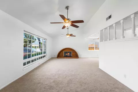 Living - 2427 Meralda Ave, Simi Valley, CA 93063 photo 2 of 4