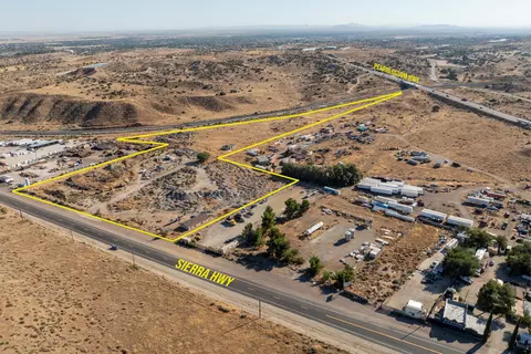 35540 Sierra Hwy, Palmdale, CA 93550
