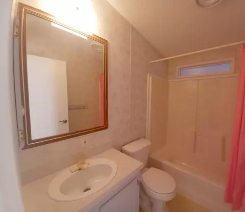 9073 Hull St, Mojave, CA 93501 photo 14