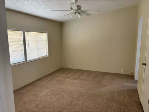 9073 Hull St, Mojave, CA 93501 photo 6
