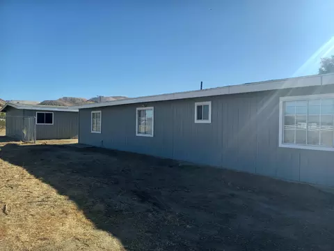 9073 Hull St, Mojave, CA 93501 photo 15