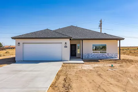 7920 Great Circle Dr, California City, CA 93505