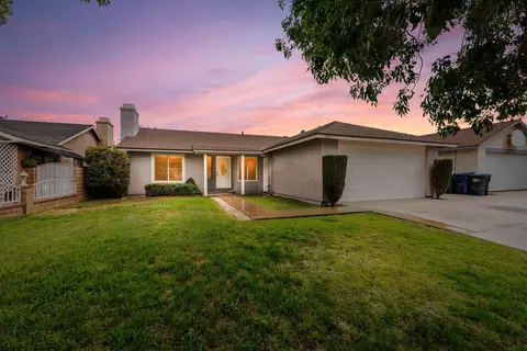 3084 Avenue R-5 E, Palmdale, CA 93550