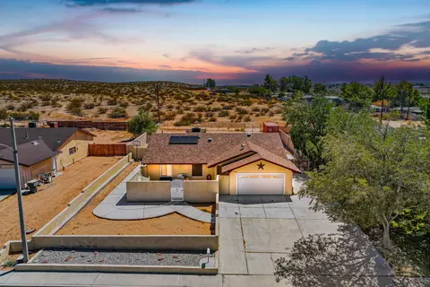 25900 Cherryhill Dr, Boron, CA 93516