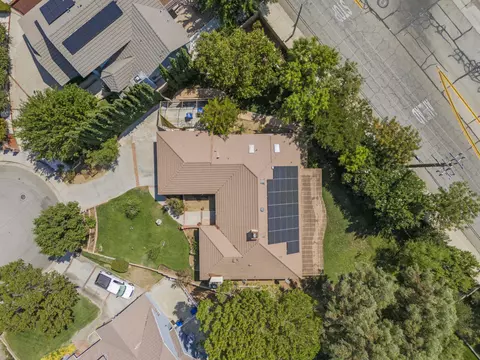 View/Area - 41601 Crispi Ln, Quartz Hill, CA 93536 photo 2 of 7