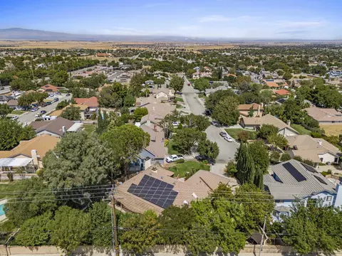 View/Area - 41601 Crispi Ln, Quartz Hill, CA 93536 photo 7 of 7