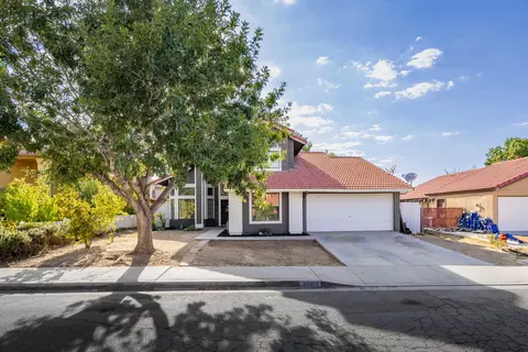 37317 Sand Brook Dr, Palmdale, CA 93550