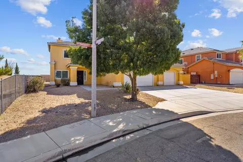 43460 Tranquility Ct, Lancaster, CA 93535 photo 3