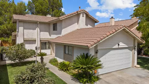 3453 Santa Barbara Ct, Palmdale, CA 93550