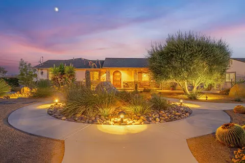 2808 Avenue M12 W, Palmdale, CA 93551