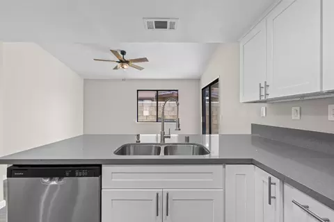 1270 W Ave H4, Lancaster, CA 93534 photo 7