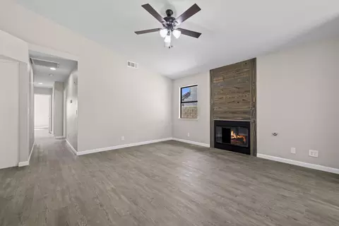 1270 W Ave H4, Lancaster, CA 93534 photo 2
