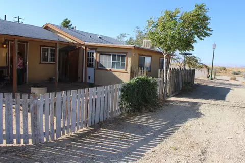 9156 Ave E W, Lancaster, CA 93536 photo 4