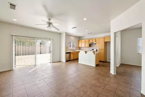 43724 Raysack Ave, Lancaster, CA 93535 photo 7
