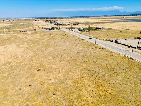 Ave J Pav Vic 80 Stw, Del Sur, CA 93536