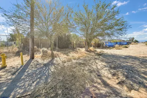 42736 Valley Line Rd, Lancaster, CA 93535 photo 5