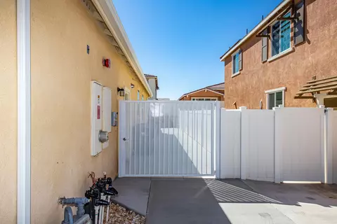 39115 Cocobola Ct, Palmdale, CA 93551 photo 25