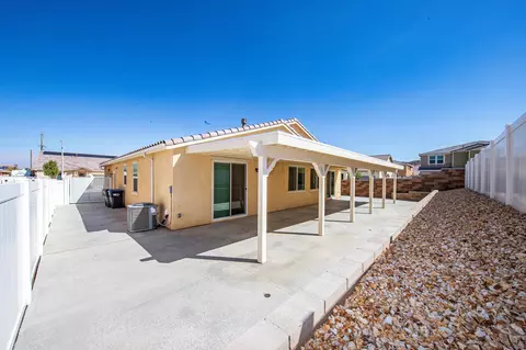 39115 Cocobola Ct, Palmdale, CA 93551 photo 23