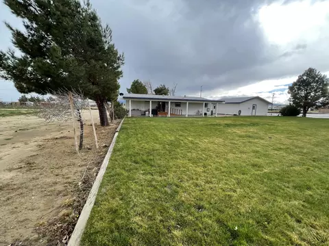 8109 Ave E12 W, Lancaster, CA 93536 photo 22