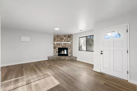 21580 Shirley Dr, Tehachapi, CA 93561 photo 10
