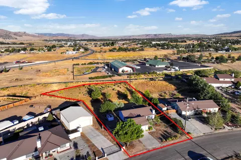 21580 Shirley Dr, Tehachapi, CA 93561 photo 6