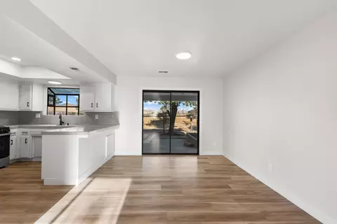 21580 Shirley Dr, Tehachapi, CA 93561 photo 14