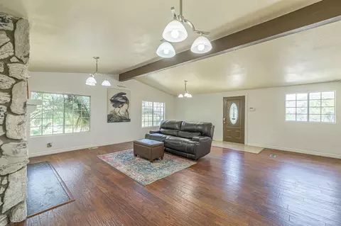 32256 Indiana Ave, Acton, CA 93510 photo 8