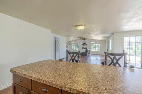 32256 Indiana Ave, Acton, CA 93510 photo 11