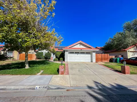 43306 11th St E, Lancaster, CA 93535