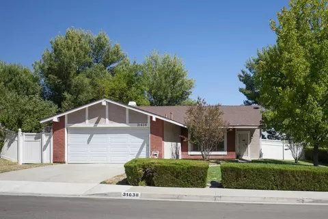 31638 Hipshot Drive Dr, Castaic, CA 91384