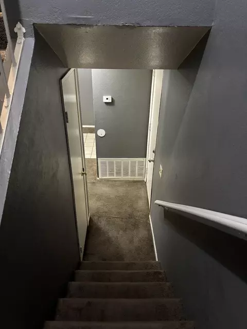 Entry Way - 1850 Ave J2 E #2, Lancaster, CA 93535 photo 1 of 1