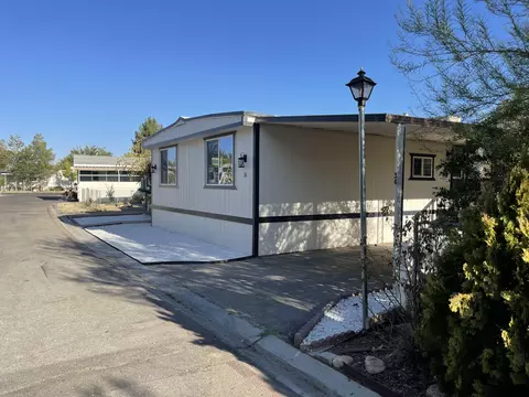 1301 E Ave I #36, Lancaster, CA 93535 photo 5