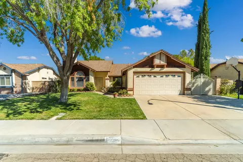 2145 Limewood Lane Ln, Lancaster, CA 93536