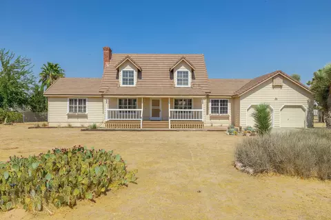 2025 Ave O 8 W, Palmdale, CA 93551