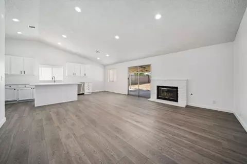 Living - 44159 Benald St, Lancaster, CA 93535 photo 1 of 2