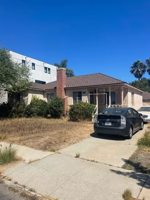 3290 Keeshen Dr, Los Angeles, CA 90066
