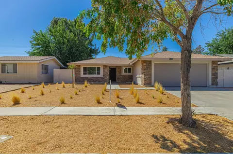 1102 Ave J5 E, Lancaster, CA 93535 photo 2